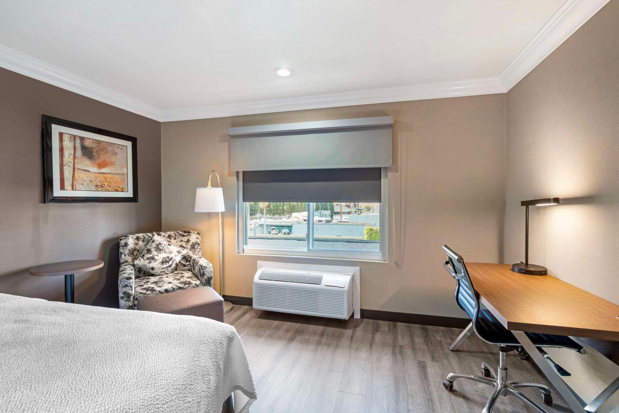 Best Western Plus Newport Mesa Inn Costa Mesa Luaran gambar