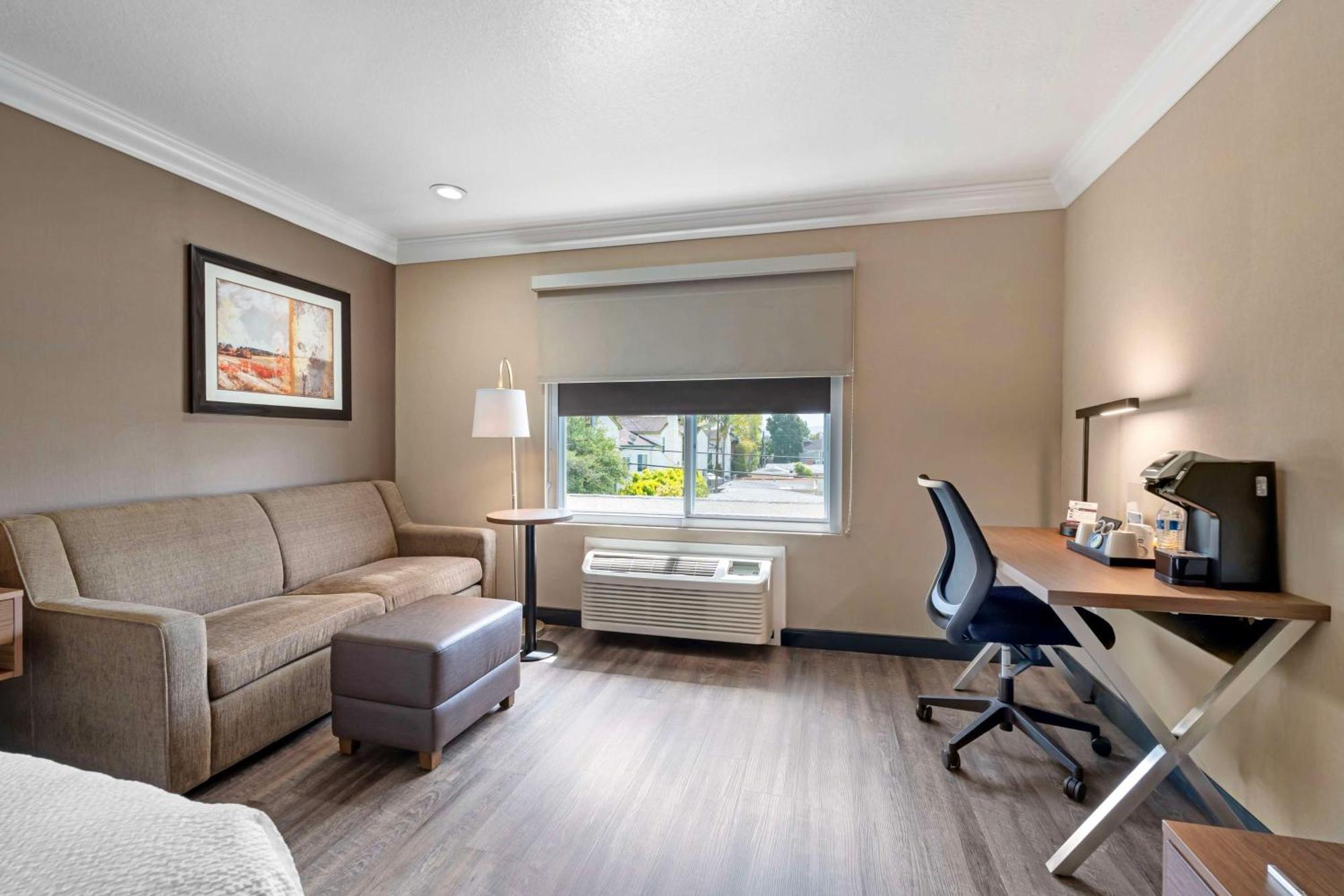 Best Western Plus Newport Mesa Inn Costa Mesa Luaran gambar