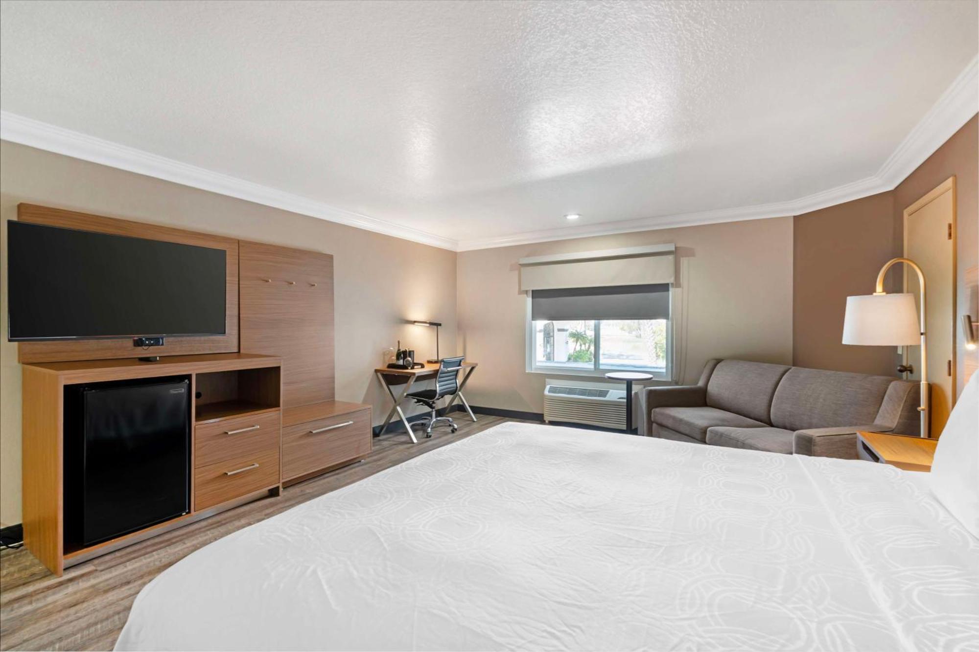 Best Western Plus Newport Mesa Inn Costa Mesa Luaran gambar